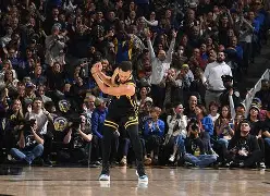 乐鱼体育-吉米巴特勒引发追梦格林嘲讽风波