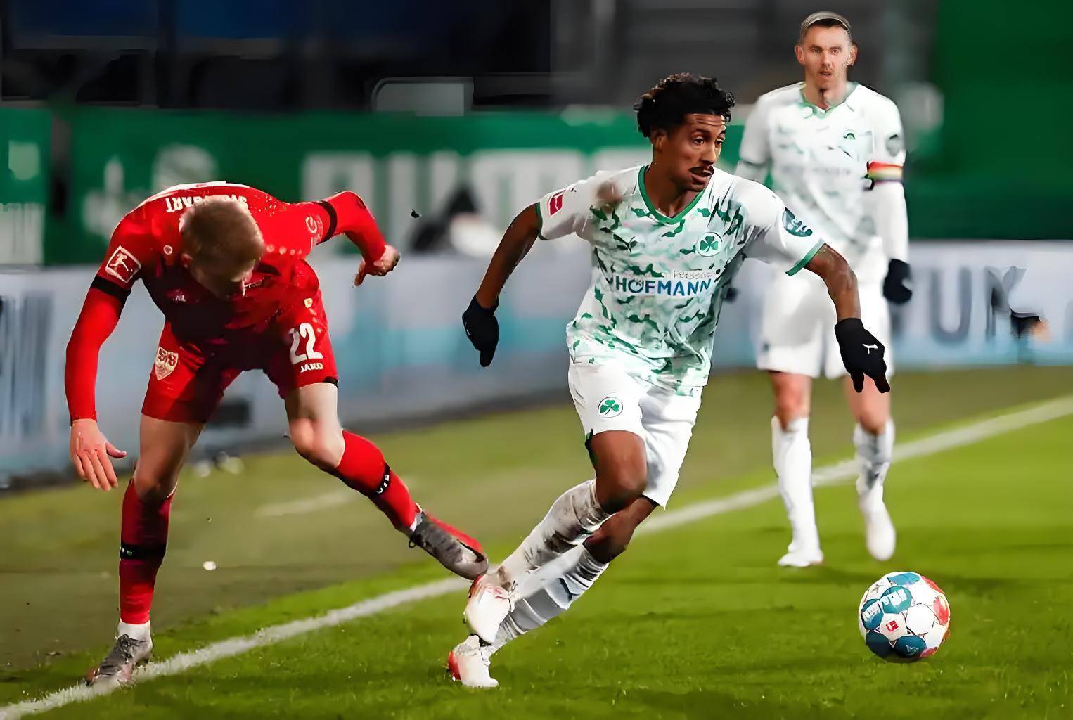 乐鱼体育平台入口-柏林赫塔主场完胜,全队表现出色,喜迎胜利对吗